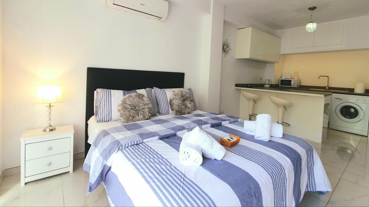 Modern Beach Studio Apartment Xabia Bagian luar foto